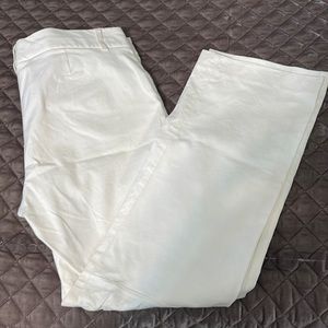 Theory white cropped pants.